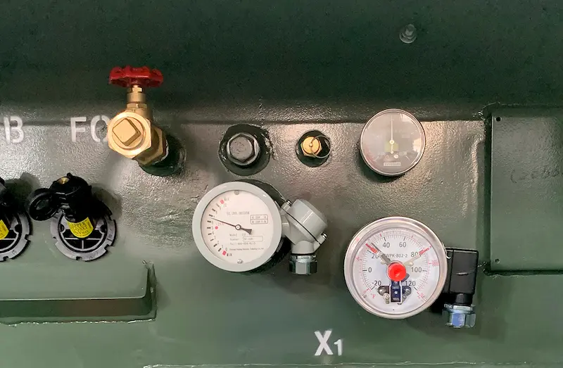 transformer gauges and valve